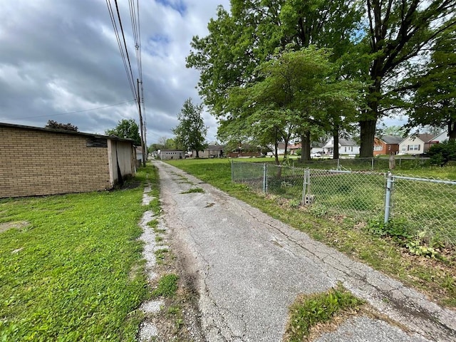 917 Washington Ave, Madison, IL 62060 - photo 7