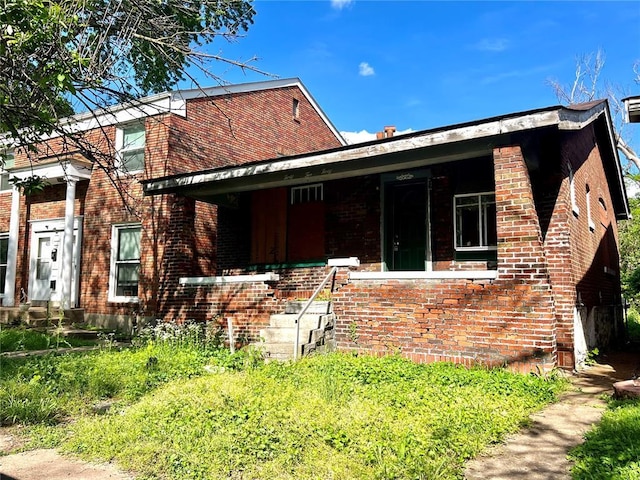 4240 California Ave, Saint Louis, MO 63111 - back of property with brick siding