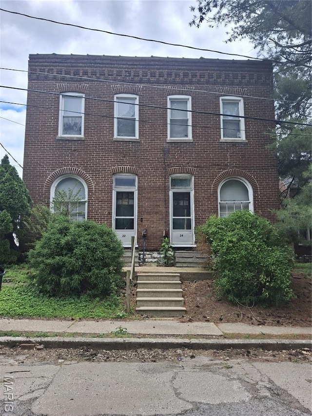 22 S 9th St, Belleville, IL 62220 - photo 1