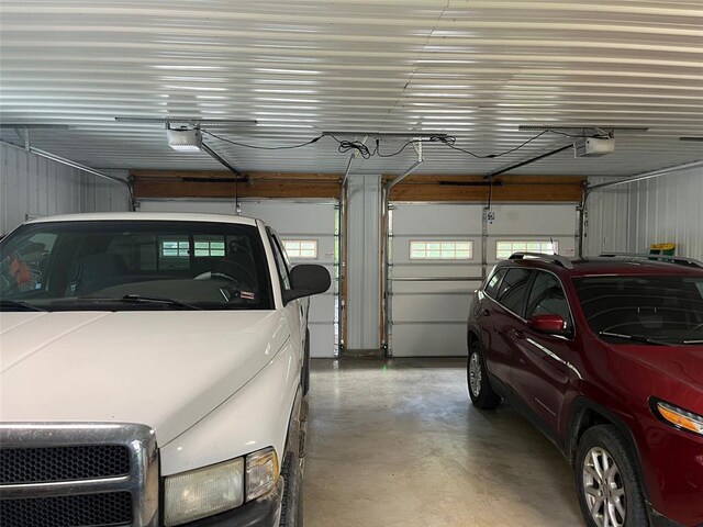 12460 Grassy Hollow Rd, Potosi, MO 63664 - garage with a garage door opener