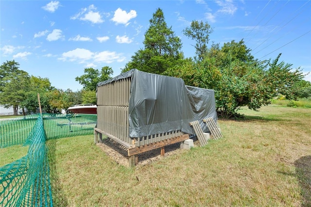 6 Clay St, Park Hills, MO 63601 - view of poultry coop with view of wooded area