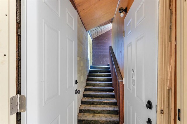 6 Clay St, Park Hills, MO 63601 - view of stairs