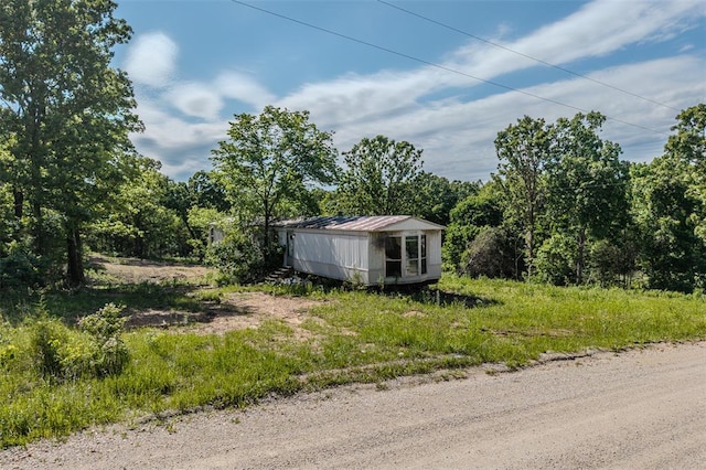 24679 Mineral Dr, Lebanon, MO 65536