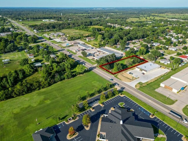 1075 Lynn St, Lebanon, MO 65536
