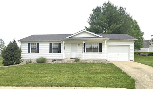 817 Daniels Trl, Marthasville, MO 63357 - ranch-style house with covered porch, concrete driveway, an attached garage, and a front lawn