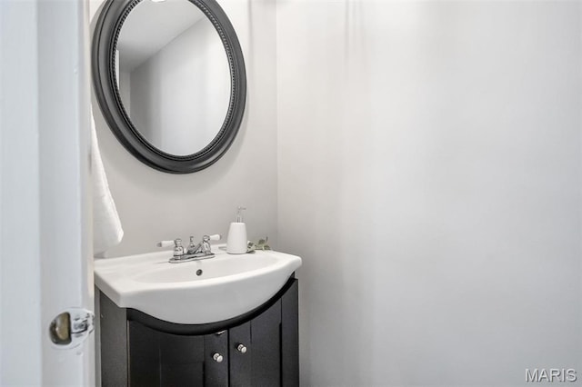 193 Harbor View Dr, Lake St Louis, MO 63367 - bathroom featuring vanity
