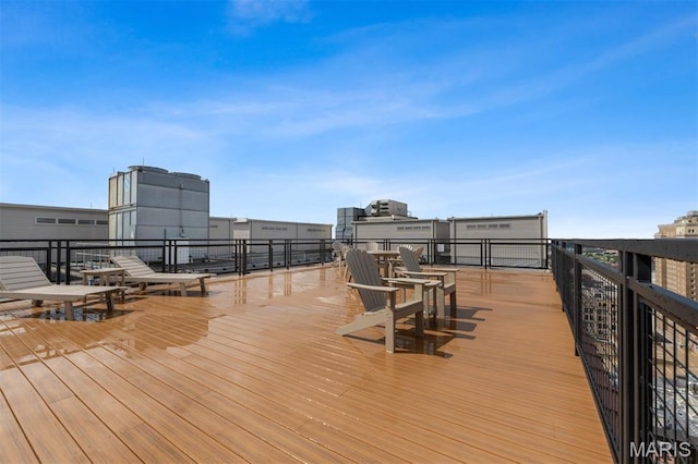 915 Olive St Unit 910, Saint Louis, MO 63101 - view of wooden terrace
