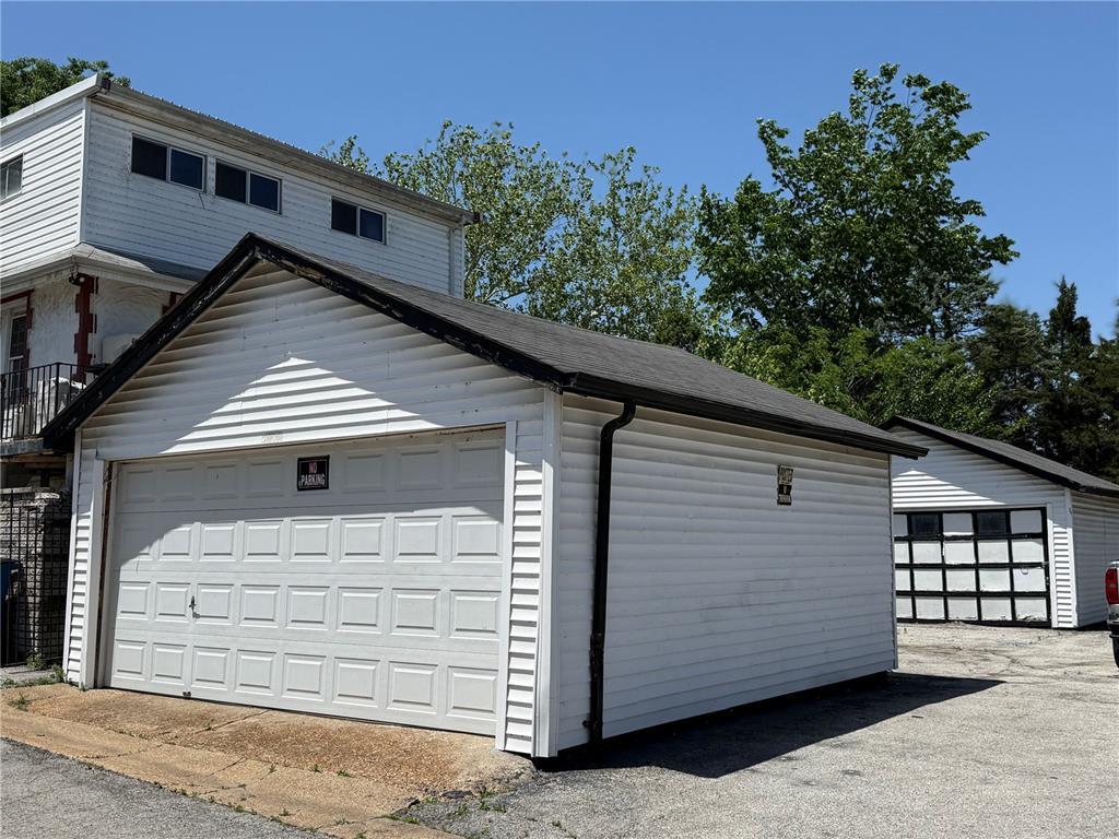 4338 Seibert Ave, Saint Louis, MO 63123 - photo 2