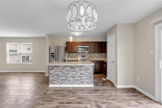 5473 Misty Crossing Ct, Florissant, MO 63034