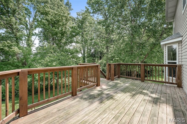 881 Sara Beth Ct, Saint Peters, MO 63376 - view of deck