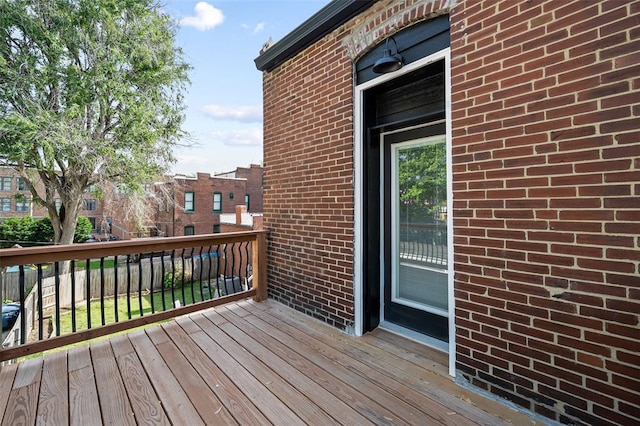 3235 S Jefferson Ave, Saint Louis, MO 63118 - view of wooden terrace