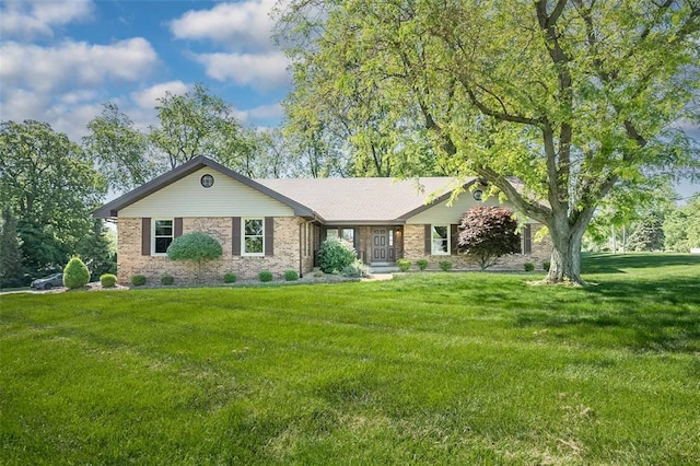 14 Wimbly Pl, Saint Charles, MO 63301 - single story home with a front lawn and brick siding