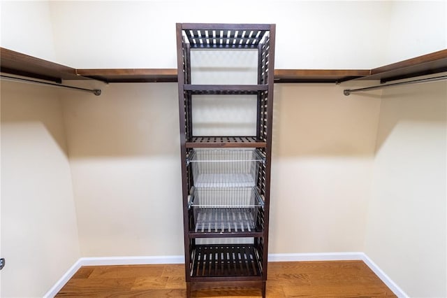 924 Brookside Ln, Rolla, MO 65401 - walk in closet featuring wood finished floors