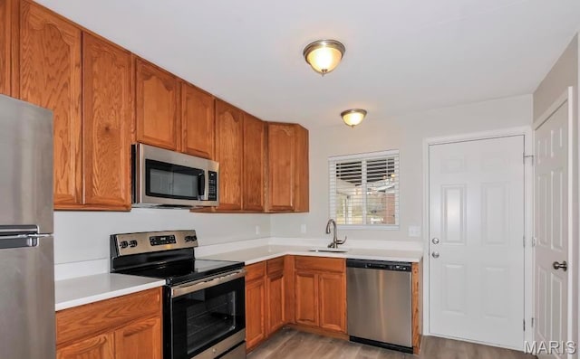 2520 Furlong Ln, Florissant, MO 63033