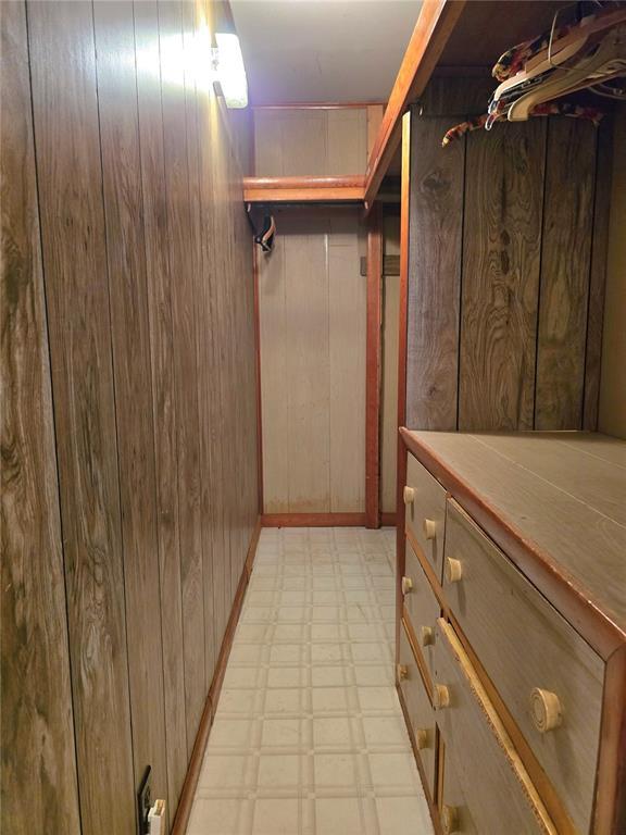 504 Hamilton Rd, Taylor Springs, IL 62089