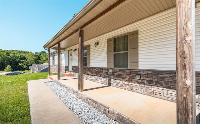 20998 Halifax Dr, Saint Robert, MO 65584 - porch with a yard