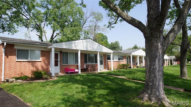 229 Solon Dr, Ballwin, MO 63021 - photo 2