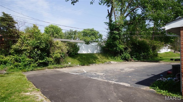 229 Solon Dr, Ballwin, MO 63021 - photo 7
