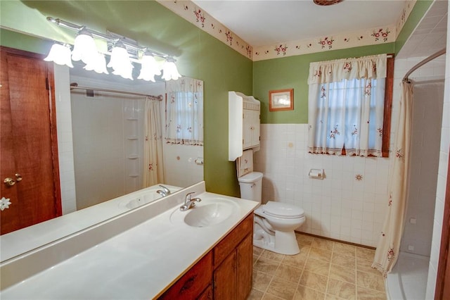 3406 Mcarthur Blvd, Alton, IL 62002 - full bath with vanity, a shower with shower curtain, tile walls, and toilet