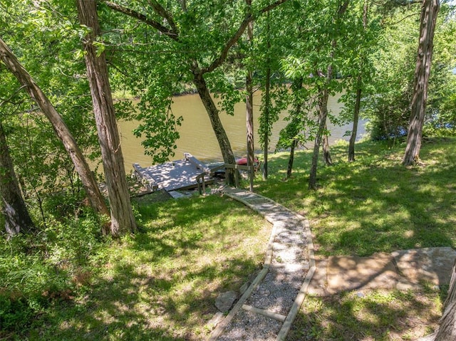 600 Innisfree Lake Dr, Innsbrook, MO 63390 - view of grassy yard