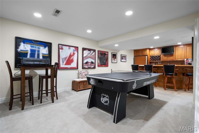 9800 Countryshire Pl, Creve Coeur, MO 63141 - game room featuring light carpet, wet bar, and recessed lighting
