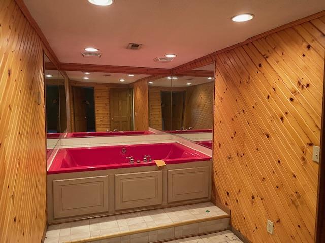 305 W Chestnut St, Dixon, MO 65459