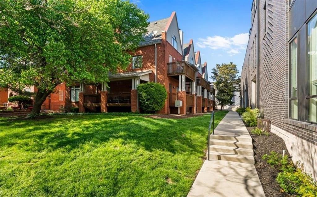 4111 W Pine Blvd Unit 13, Saint Louis, MO 63108