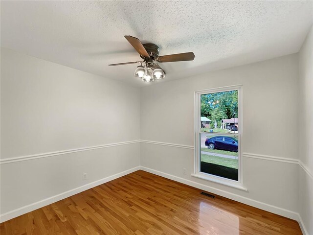 2314 Stoney End Ct, Florissant, MO 63031 - photo 13