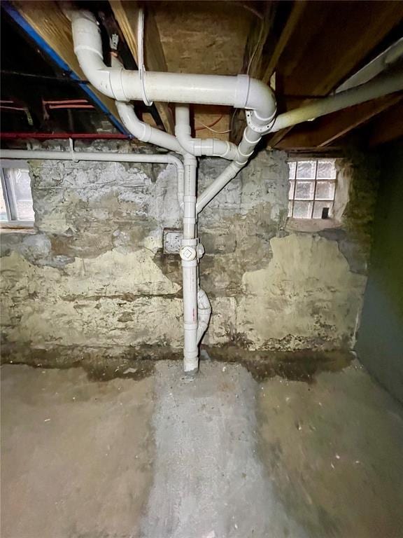 2715 Arkansas Ave, Saint Louis, MO 63118 - view of basement