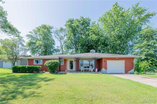 1302 Carribean Dr, Edwardsville, IL 62025 - photo 1