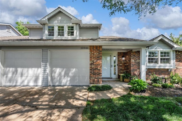 13301 Woodlake Village Ct, Chesterfield, MO 63141