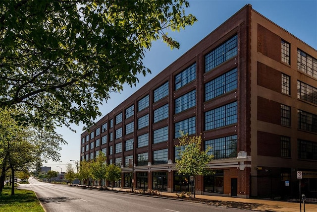 4100 Forest Park Ave Unit 323, Saint Louis, MO 63108 - view of building exterior
