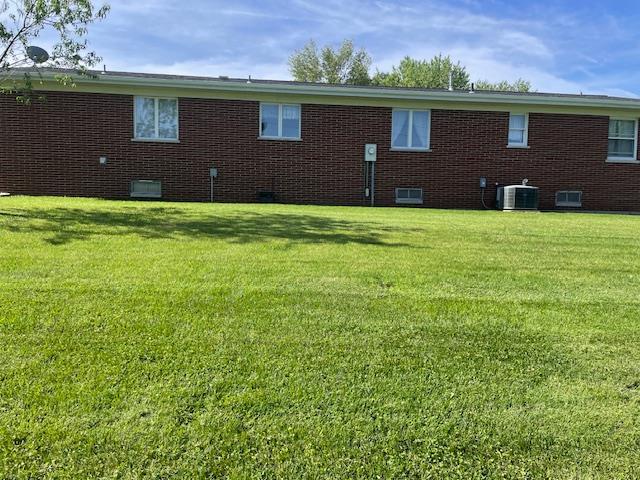 8025 Blue Mound Dr, Saint Rose, IL 62230 - photo 20