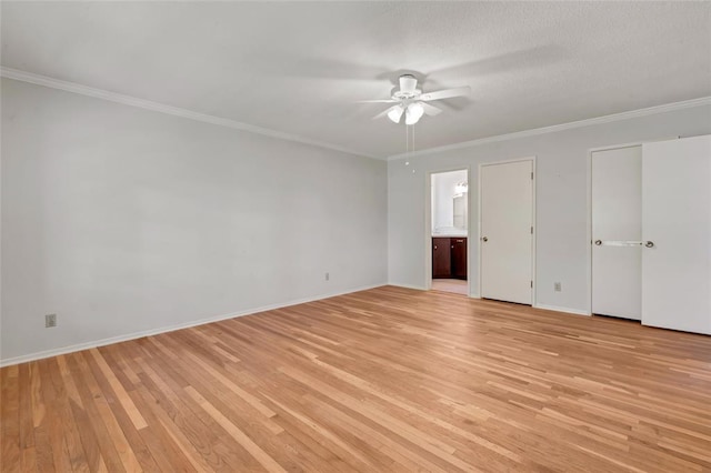 10014 Aldred Dr, Sunset Hills, MO 63128 - unfurnished bedroom featuring light wood-style flooring, baseboards, ensuite bath, crown molding, and a ceiling fan