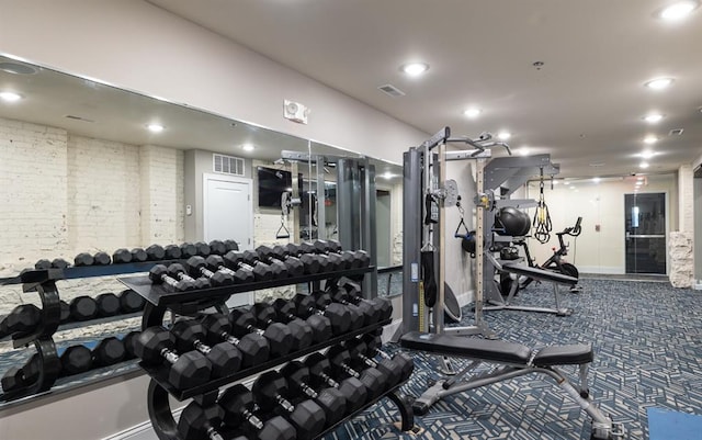 gym featuring recessed lighting, carpet floors, and baseboards