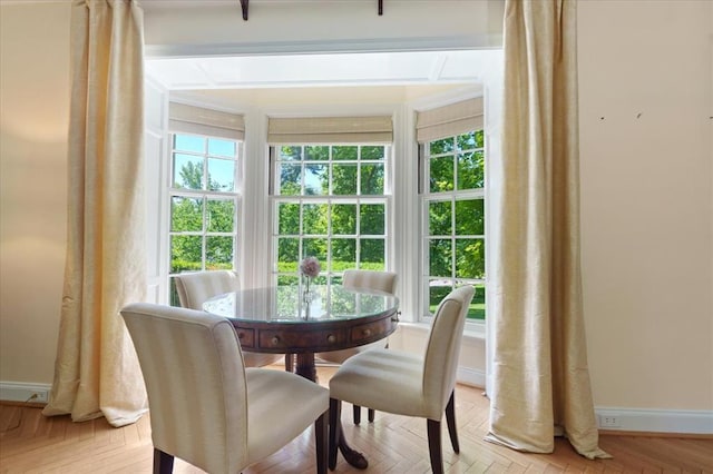 15 Briarcliff Rd, Ladue, MO 63124 - dining room featuring baseboards