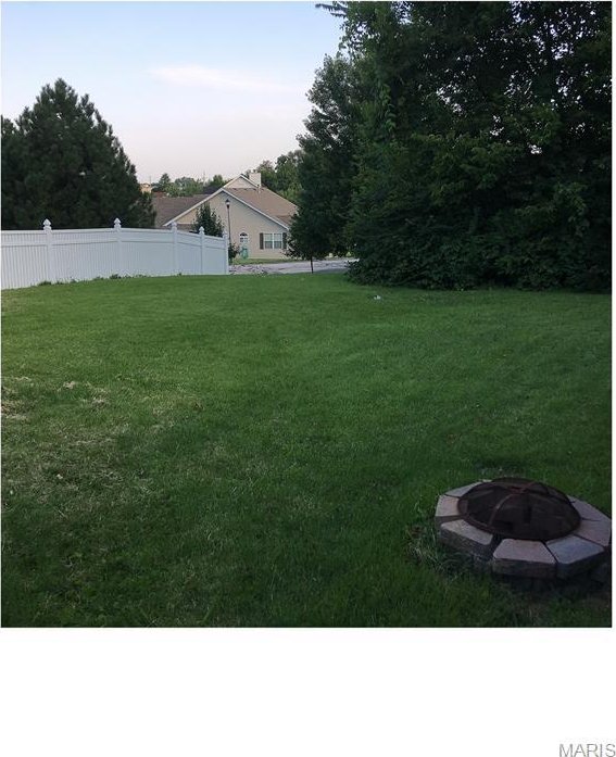 11347 Oak Ave, Bridgeton, MO 63044 - photo 30