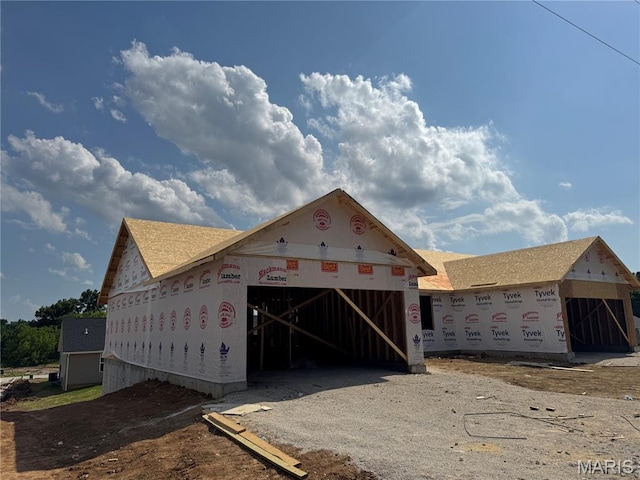 280 Railroad St, Moscow Mills, MO 63362 - view of garage