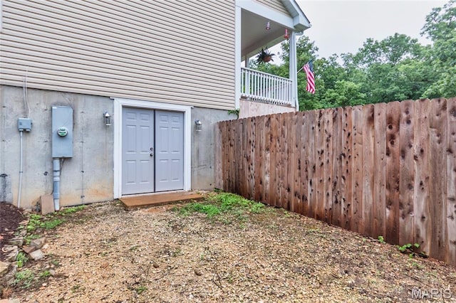 7011 Browns Ford Rd, Dittmer, MO 63023 - entrance to property featuring a balcony