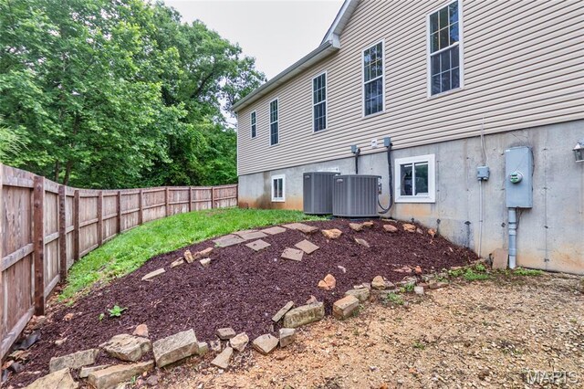 7011 Browns Ford Rd, Dittmer, MO 63023 - view of fenced backyard