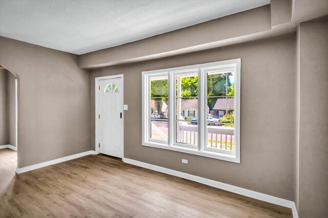 6761 Vernon Ave, University City, MO 63130