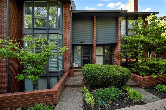 7755 Kingsbury Blvd, Saint Louis, MO 63105