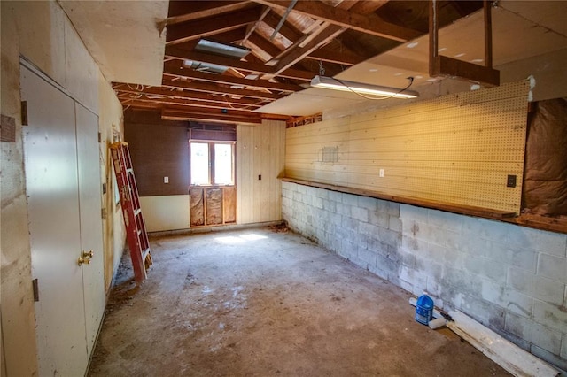 1104 Douglas St, Alton, IL 62002 - view of below grade area