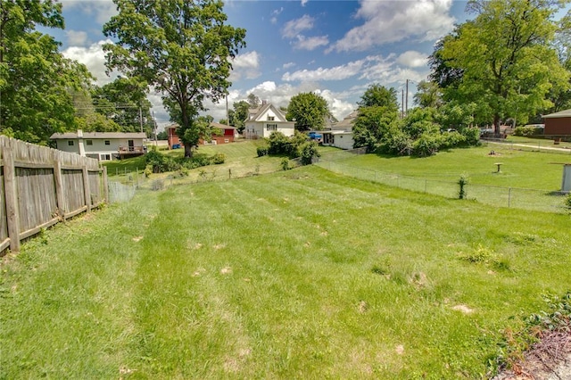 210 W Elm St, Alton, IL 62002 - view of yard