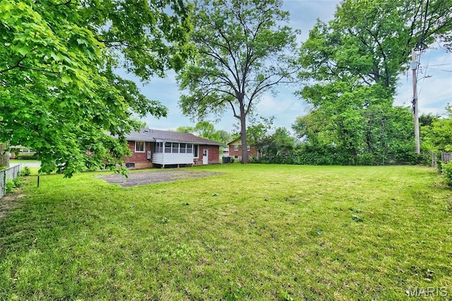 1321 Highmont Dr, Saint Louis, MO 63135 - view of yard