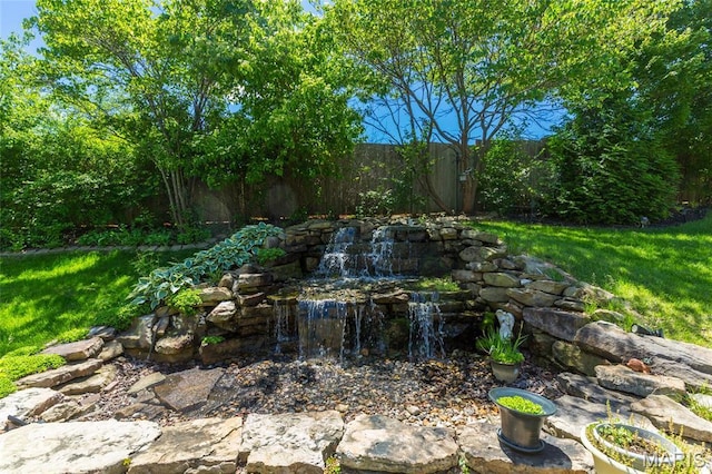 106 Tuscany Trace Dr, Saint Charles, MO 63303 - view of yard