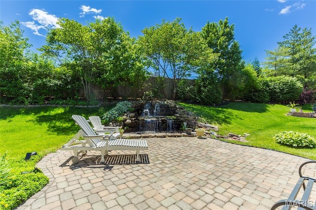 106 Tuscany Trace Dr, Saint Charles, MO 63303 - view of patio