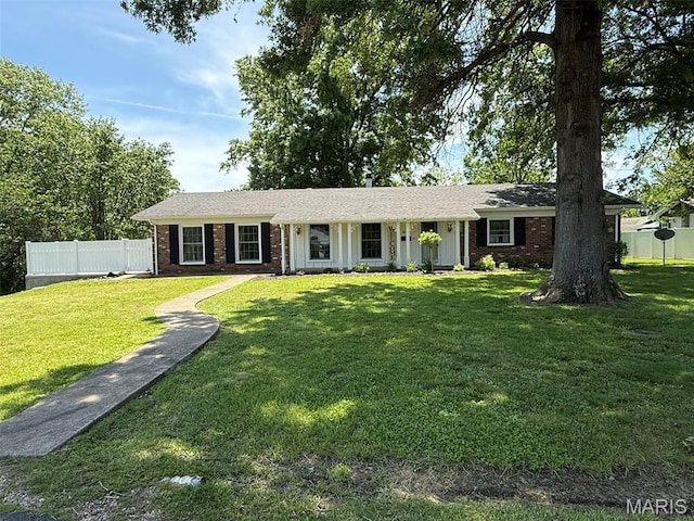 414 Hillcrest Dr, Sullivan, MO 63080 - single story home featuring brick siding