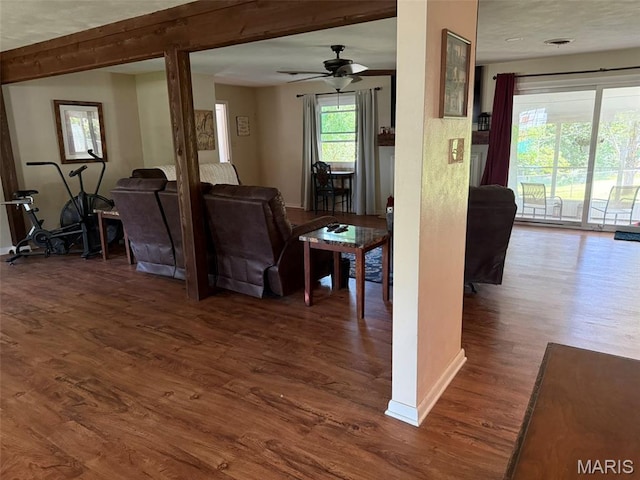 414 Hillcrest Dr, Sullivan, MO 63080 - living area featuring wood finished floors, ceiling fan, and baseboards