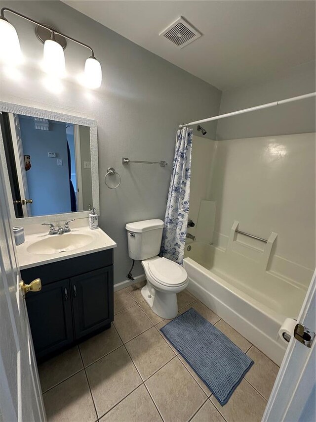 4112 Gulf Shr, Hazelwood, MO 63034
